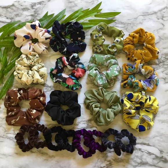 . Accessories - 20 Floral Hair Scrunchies